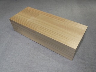 ラジアタパイン集成材01.jpg